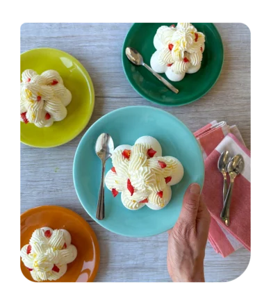 Atelier du moment en mai - pavlova aux fraises (sans gluten)